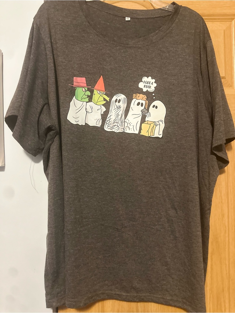 SHEIN Dark Gray Graphic Halloween Ghosts Tee
